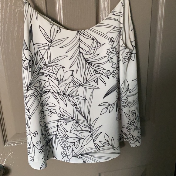 Babaton cami, size small - Picture 2 of 4